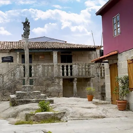 Piso Maceira Apartman Combarro